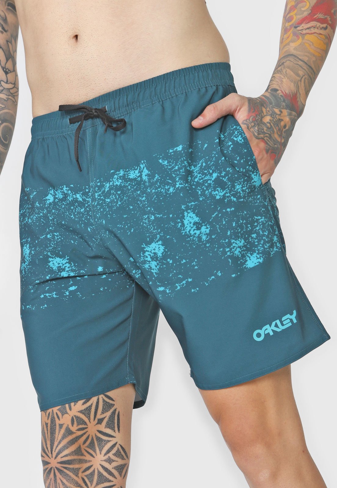 bermudas oakley