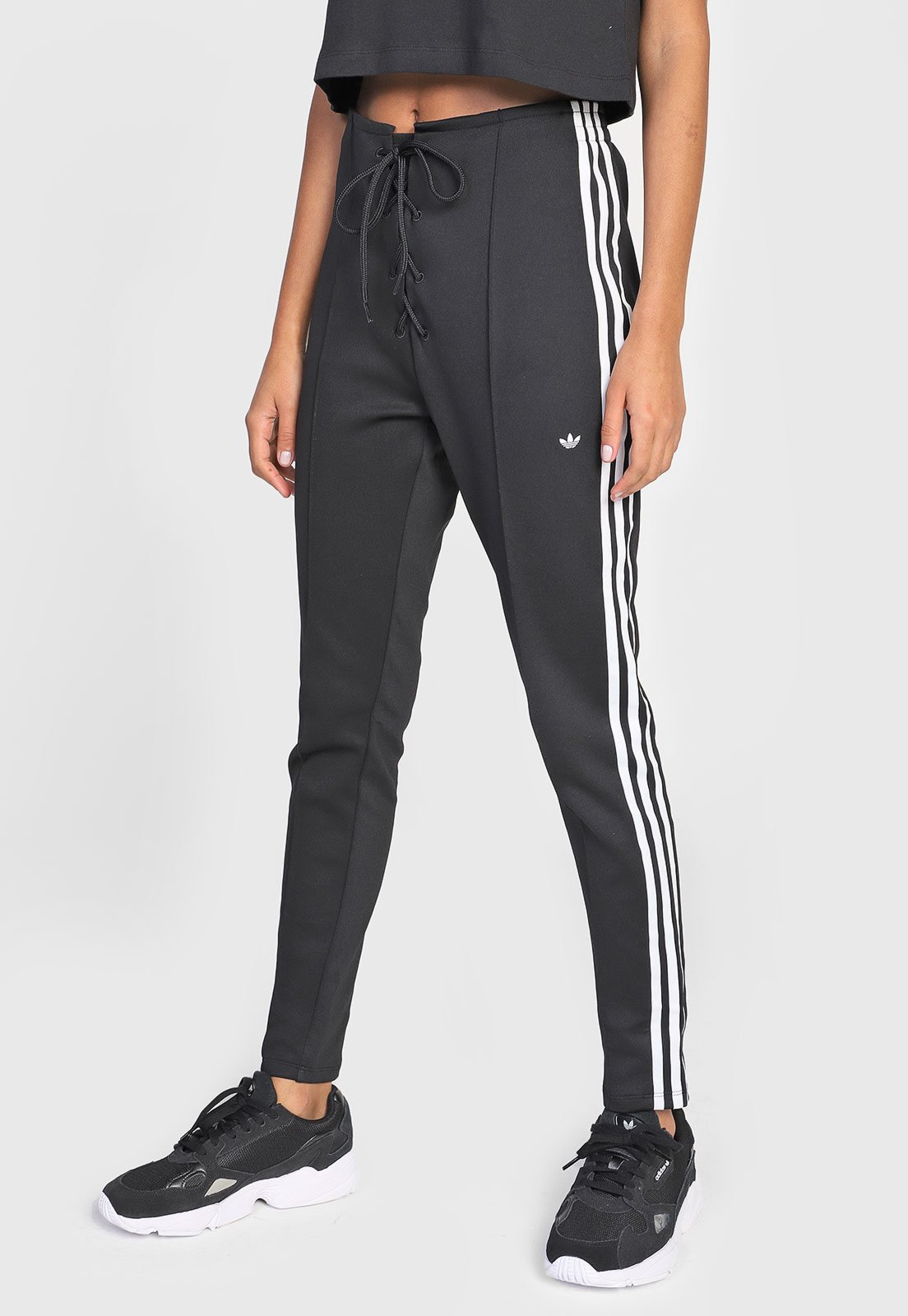 calça larga adidas feminina